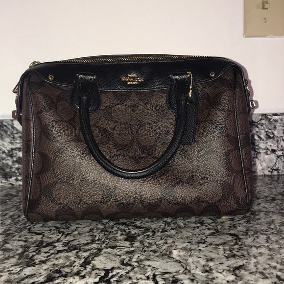 Coach Handbags - A small Coach Purse